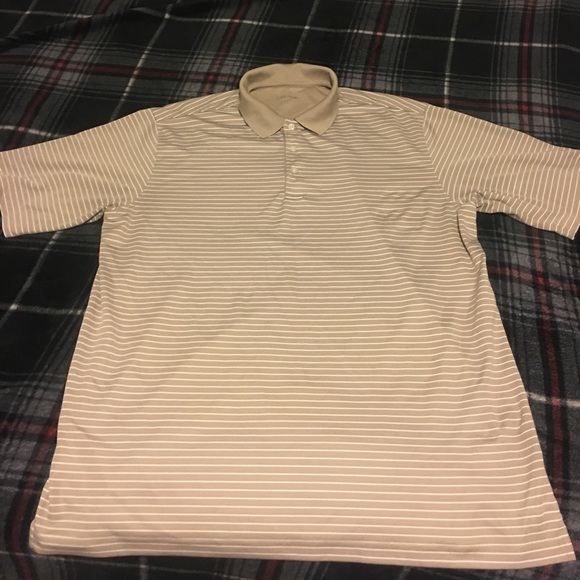 I’m selling a tan polo Walter Hagen shirt - Picture 1 of 8